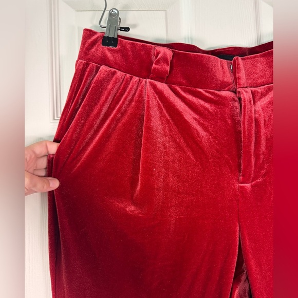 Torrid Relaxed Taper Velvet High-Rise Pant Red Trouser Fit Womens Size 18R - Picture 2 of 10